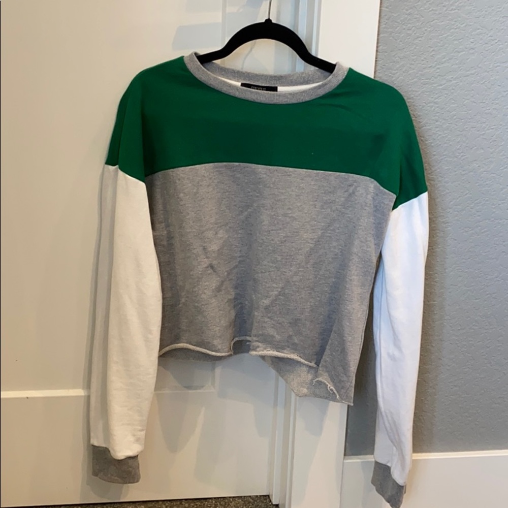 Cropped casual sweatshirt